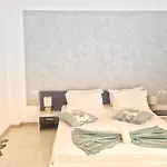 Ariana Luxury - Апартаменти